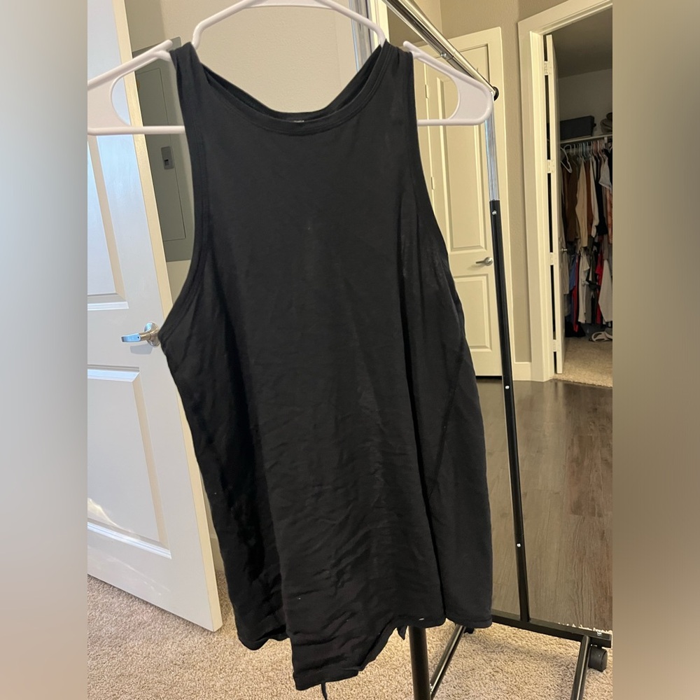 LULULEMON black cross tank top